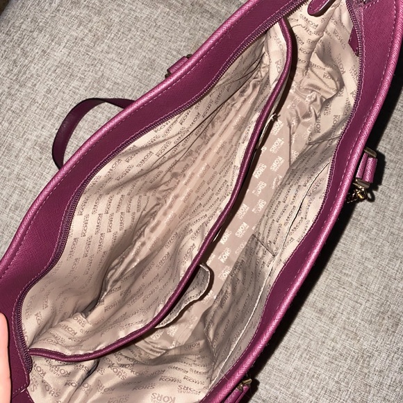 Michael Kors Purse - Picture 2 of 7